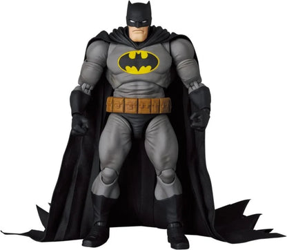 Pedido Figuras Batman & Horse - Batman: The Dark Knight Returns - MAFEX marca Medicom Toy No.205 escala pequeña 1/12