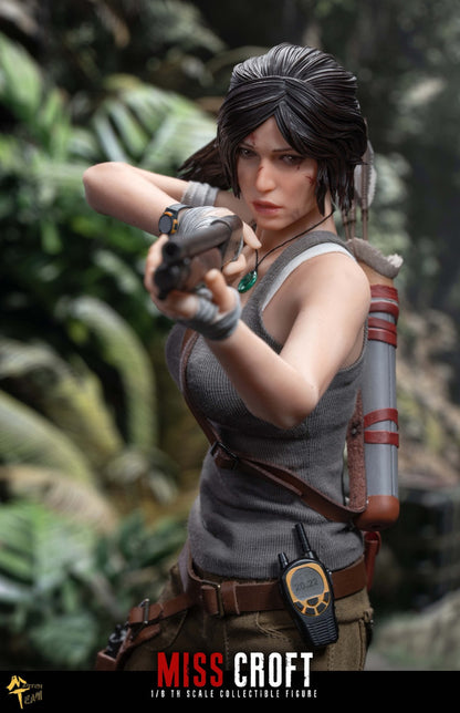 Preventa Figura Miss-Croft (Set con 2 cabezas) marca MTToys MTT022 escala 1/6