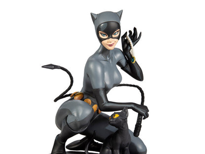 Pedido Estatua Catwoman (Stanley Artgerm version) (Edición Limitada) (Resina) - DC Designer Series marca McFarlane Toys x DC Direct escala 1/6