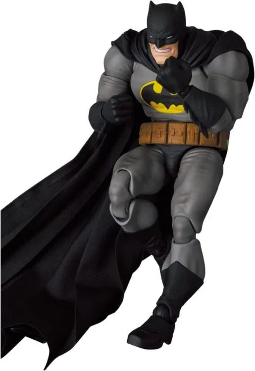 Pedido Figuras Batman & Horse - Batman: The Dark Knight Returns - MAFEX marca Medicom Toy No.205 escala pequeña 1/12