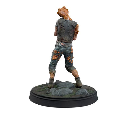 Pedido Estatua Armored Clicker - The Last of Us Part II marca Dark Horse escala (22.5 cm)