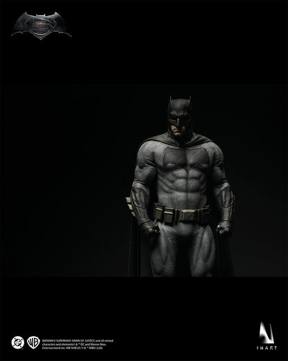 Preventa Figura BATMAN - Batman vs Superman: Dawn of Justice marca INART A034 Queen Studio escala 1/6