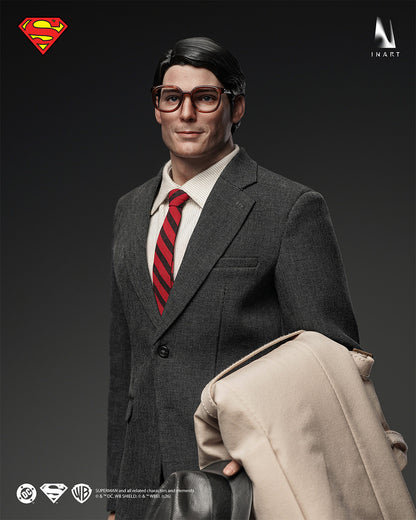 Preventa Figura SUPERMAN & CLARK KENT (Premium Edition) - Superman The Movie (1978) marca INART A035P Queen Studio escala 1/6