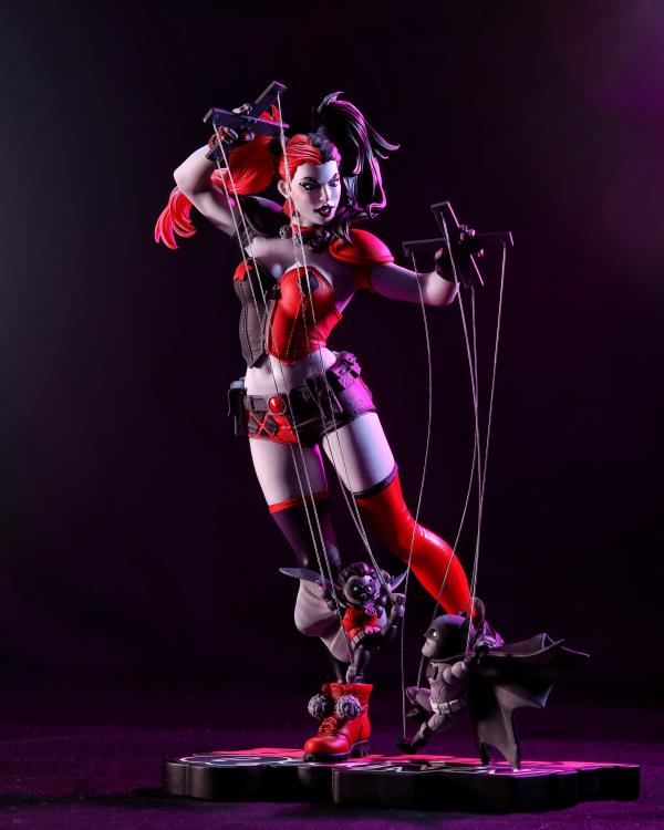 Pedido Estatua Harley Quinn (Emanuela Lupacchino version) (Resina) - Red, White & Black - DC Comics marca McFarlane Toys x DC Direct escala 1/10