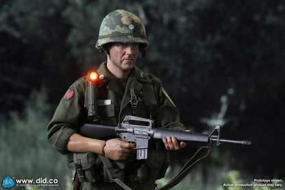 Preventa Figura U.S. Army Lt. Col. Moore - Vietnam War marca DID V80174 escala 1/6