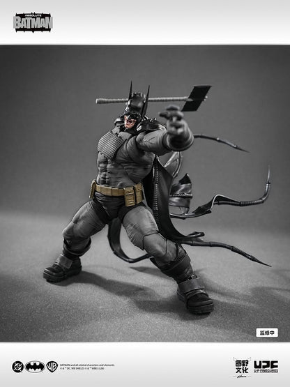 Preventa Figura The Absolute Batman marca UPFinegures (LPZZ) DC008 escala 1/12