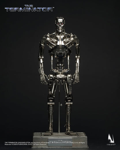 Preventa Figura T-800 Endoskeleton - The Terminator marca INART A036 Queen Studio escala 1/6