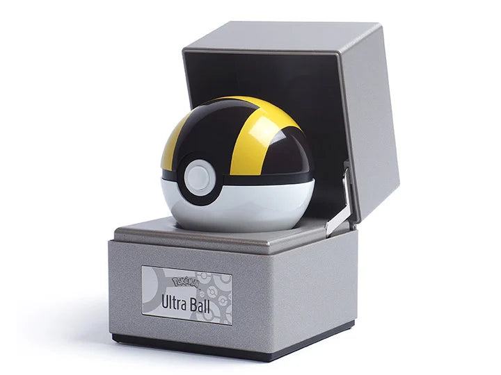 Pedido Prop Replica Ultra Ball - Pokemon Electronic marca The Wand Company escala real 1/1