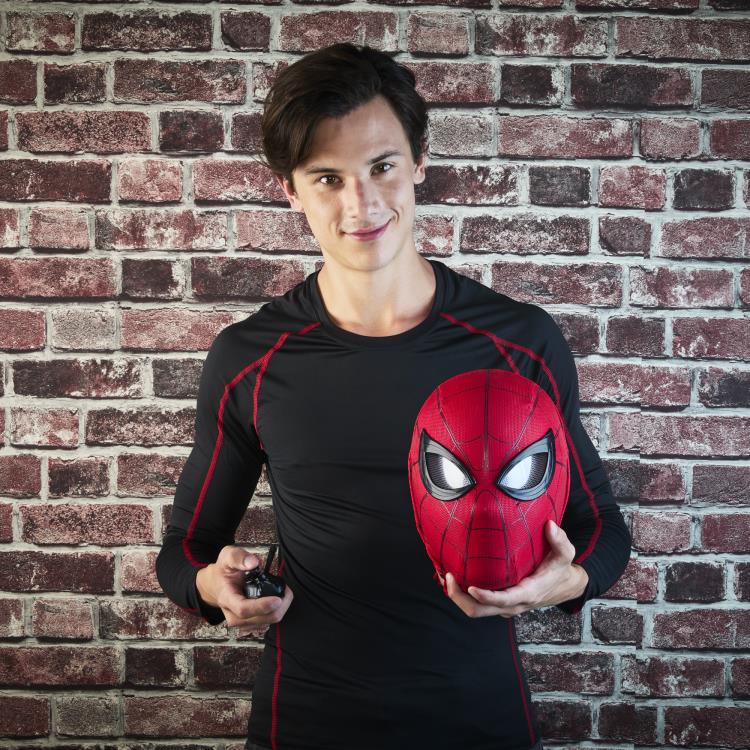 Pedido Mascara de Spider-Man (electrónica usable expresiva) - Spider-Man: Homecoming - Marvel Legends marca Hasbro escala real 1/1