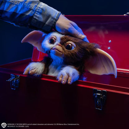 Preventa Figura Gizmo Mogwai - Gremlins 2: The New Batch - Prop Replica marca Trick or Treat Studios escala real 1/1