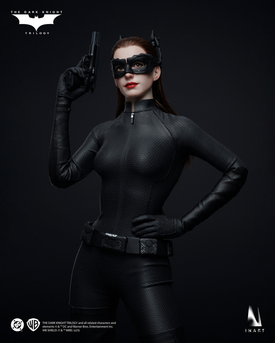 Preventa Figura Catwoman (Cabello enraizado) - The Dark Knight Trilogy marca INART A029 Queen Studio escala 1/6