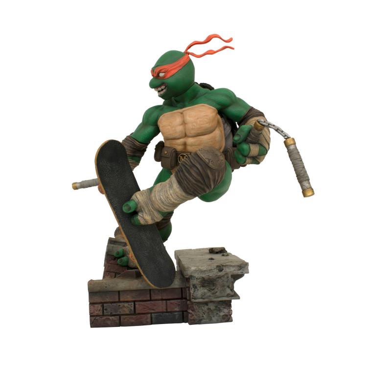 Preventa Estatua Michelangelo - Teenage Mutant Ninja Turtles: The Last Ronin - Diorama marca Diamond Select Toys escala 1/7