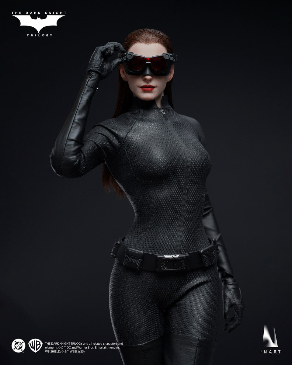 Preventa Figura Catwoman (Cabello enraizado) - The Dark Knight Trilogy marca INART A029 Queen Studio escala 1/6