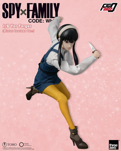 Preventa Figura Yor Forger (Winter Costume Version) - SPY × FAMILY Code: White marca Threezero 3Z0780 escala 1/6