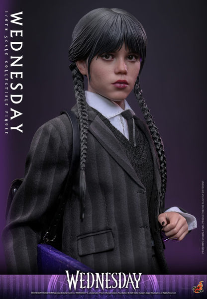 Preventa Figura WEDNESDAY - Wednesday (Netflix Series) marca Hot Toys TMS135 escala 1/6
