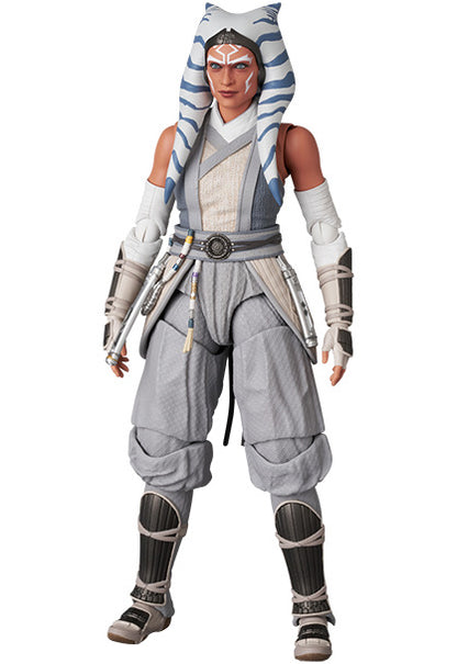 Preventa Figura Ahsoka Tano (Peridea version) - Star Wars: Ahsoka - MAFEX No. 315 marca Medicom Toy escala 1/12