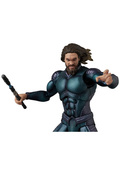 Preventa Figura Aquaman (Stealth Suit) - Aquaman and the Lost Kingdom - MAFEX No. 310 marca Medicom Toy escala 1/12