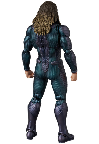 Preventa Figura Aquaman (Stealth Suit) - Aquaman and the Lost Kingdom - MAFEX No. 310 marca Medicom Toy escala 1/12