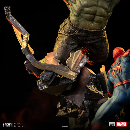 Preventa Estatua Spider-Man vs Hulk - Spider-Man: Brand New Day marca Iron Studios escala de arte 1/10