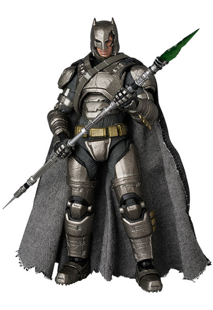 Preventa Figura Armored Batman (versión 1.5) - Batman v Superman: Dawn of Justice - MAFEX No. 313 marca Medicom Toy escala 1/12