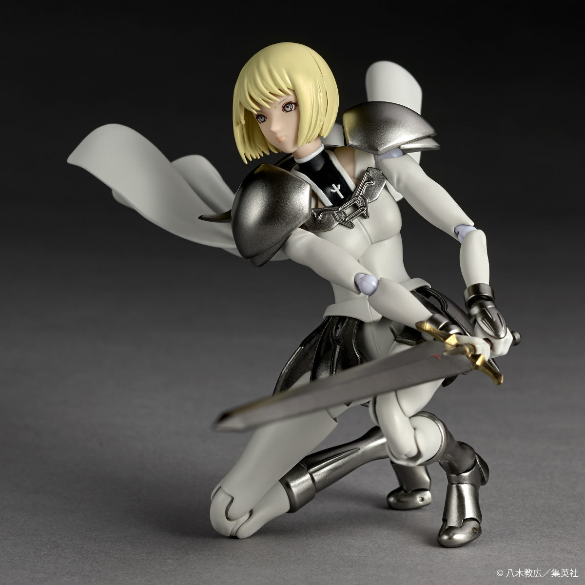 Preventa Figura Clare - Claymore - Amazing Yamaguchi Revoltech marca Kaiyodo NR119 escala 1/12