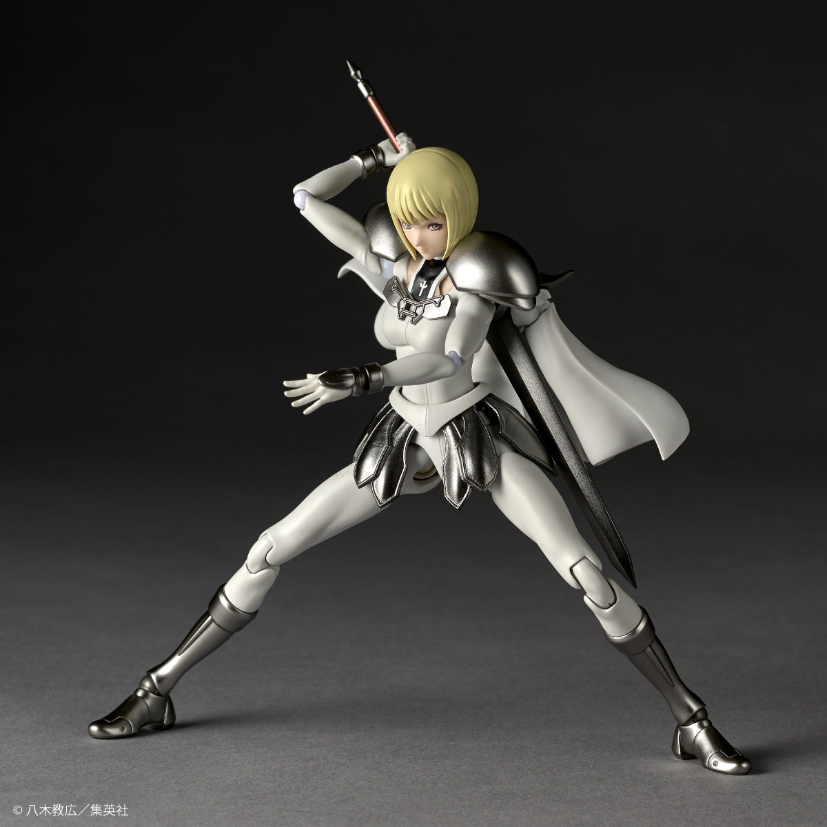 Preventa Figura Clare - Claymore - Amazing Yamaguchi Revoltech marca Kaiyodo NR119 escala 1/12