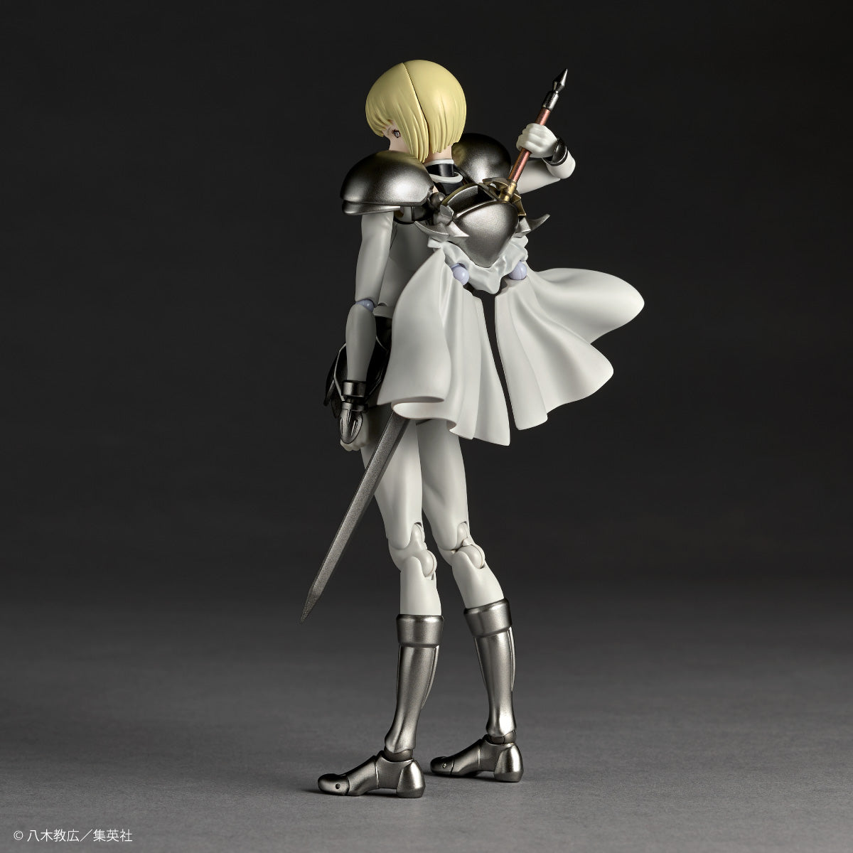 Preventa Figura Clare - Claymore - Amazing Yamaguchi Revoltech marca Kaiyodo NR119 escala 1/12