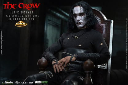 Preventa Figura Eric Draven (Deluxe Edition GOLD) (Cabello enraizado) - THE CROW - Luxury Limited Edition marca Kaustic Plastik escala 1/6