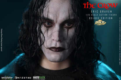 Preventa Figura Eric Draven (Deluxe Edition GOLD) (Cabello enraizado) - THE CROW - Luxury Limited Edition marca Kaustic Plastik escala 1/6