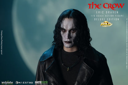 Preventa Figura Eric Draven (Deluxe Edition GOLD) (Cabello enraizado) - THE CROW - Luxury Limited Edition marca Kaustic Plastik escala 1/6