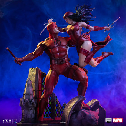 Preventa Estatua Daredevil y Elektra - Marvel Comics - Limited Edition Diorama marca Iron Studios escala de arte 1/6