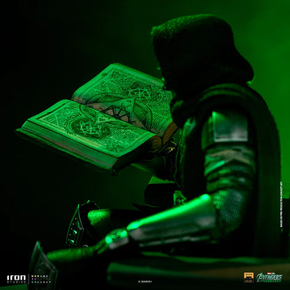 Preventa Estatua Doctor Doom en Trono - Avengers: Doomsday - Edición Numerada marca Iron Studios escala de arte 1/10
