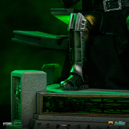 Preventa Estatua Doctor Doom en Trono - Avengers: Doomsday - Edición Numerada marca Iron Studios escala de arte 1/10