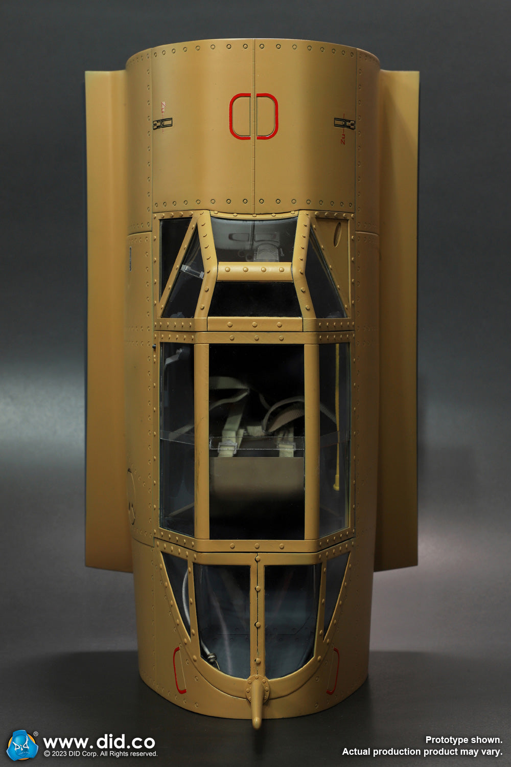 Preventa Base Diorama Cockpit/Cabina BF-109 (Sand) marca DID E60065Y escala 1/6