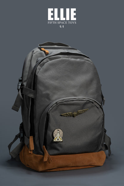 Preventa Figura Ellie (Deluxe Edition) (Incluye Backpack 1/1) marca Fifth Space Toys FS23553S escala 1/6