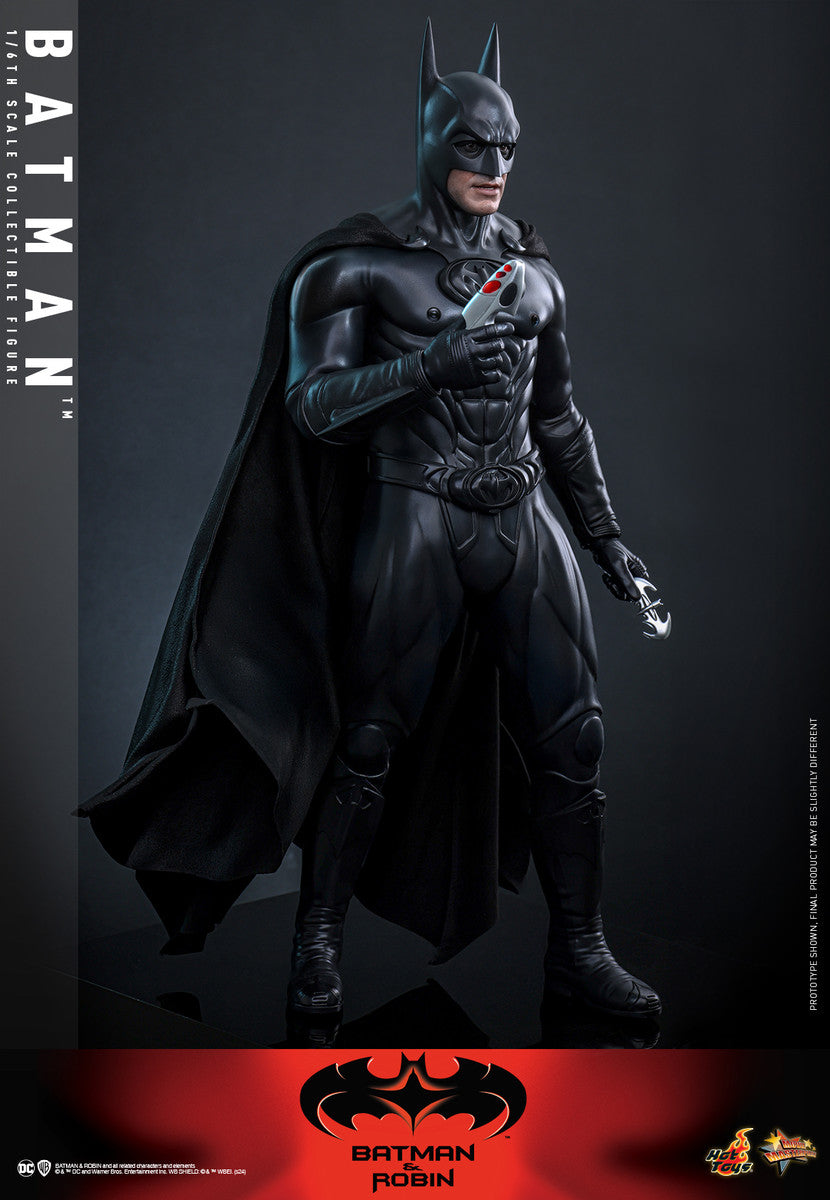 Preventa Figura Batman - Batman & Robin marca Hot Toys MMS786 escala 1/6