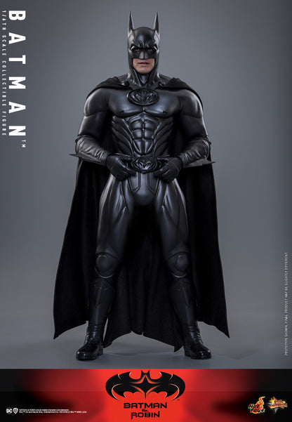 Preventa Figura Batman - Batman & Robin marca Hot Toys MMS786 escala 1/6