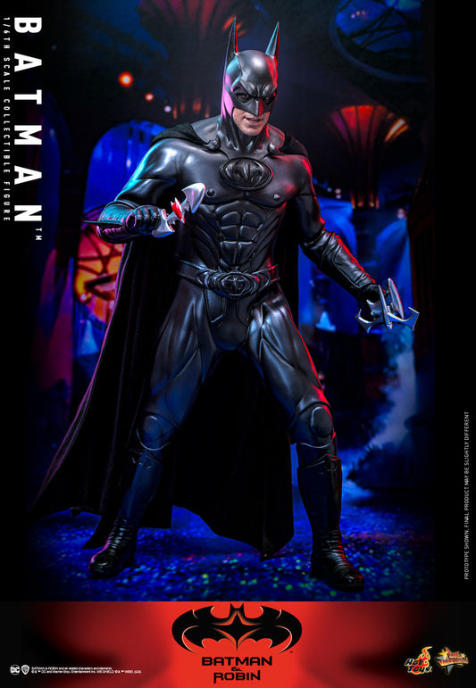 Preventa Figura Batman - Batman & Robin marca Hot Toys MMS786 escala 1/6