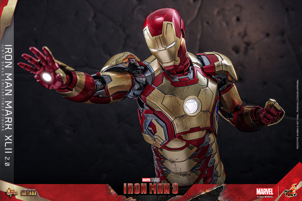 Preventa Figura Iron Man Mark XLII (2.0) - Iron Man 3 marca Hot Toys MMS758 D65 escala 1/6
