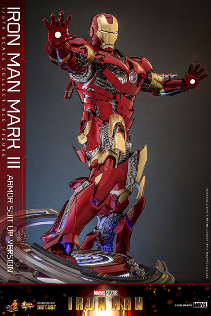 Preventa Figura Man Mark III (Armor Suit Up Version) marca Hot Toys MMS825D72 escala 1/6