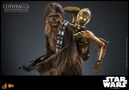 Preventa Figura Chewbacca™ con C-3PO™ desensamblado - Star Wars: Episode V The Empire Strikes Back™ marca Hot Toys MMS766 escala 1/6