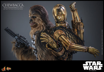Preventa Figura Chewbacca™ con C-3PO™ desensamblado - Star Wars: Episode V The Empire Strikes Back™ marca Hot Toys MMS766 escala 1/6