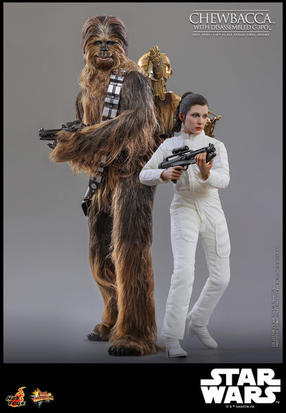Preventa Figura Chewbacca™ con C-3PO™ desensamblado - Star Wars: Episode V The Empire Strikes Back™ marca Hot Toys MMS766 escala 1/6