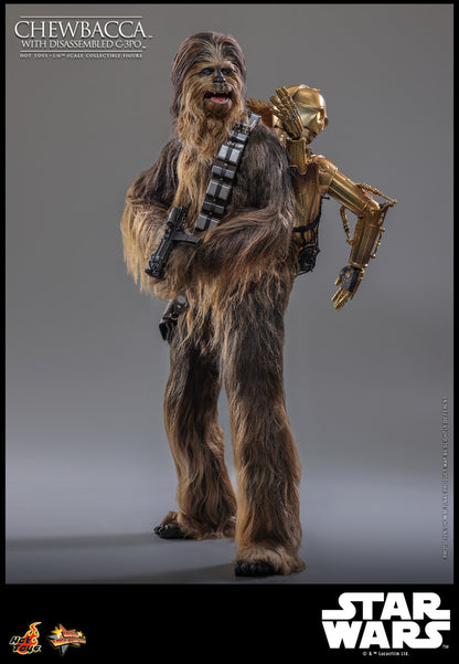 Preventa Figura Chewbacca™ con C-3PO™ desensamblado - Star Wars: Episode V The Empire Strikes Back™ marca Hot Toys MMS766 escala 1/6