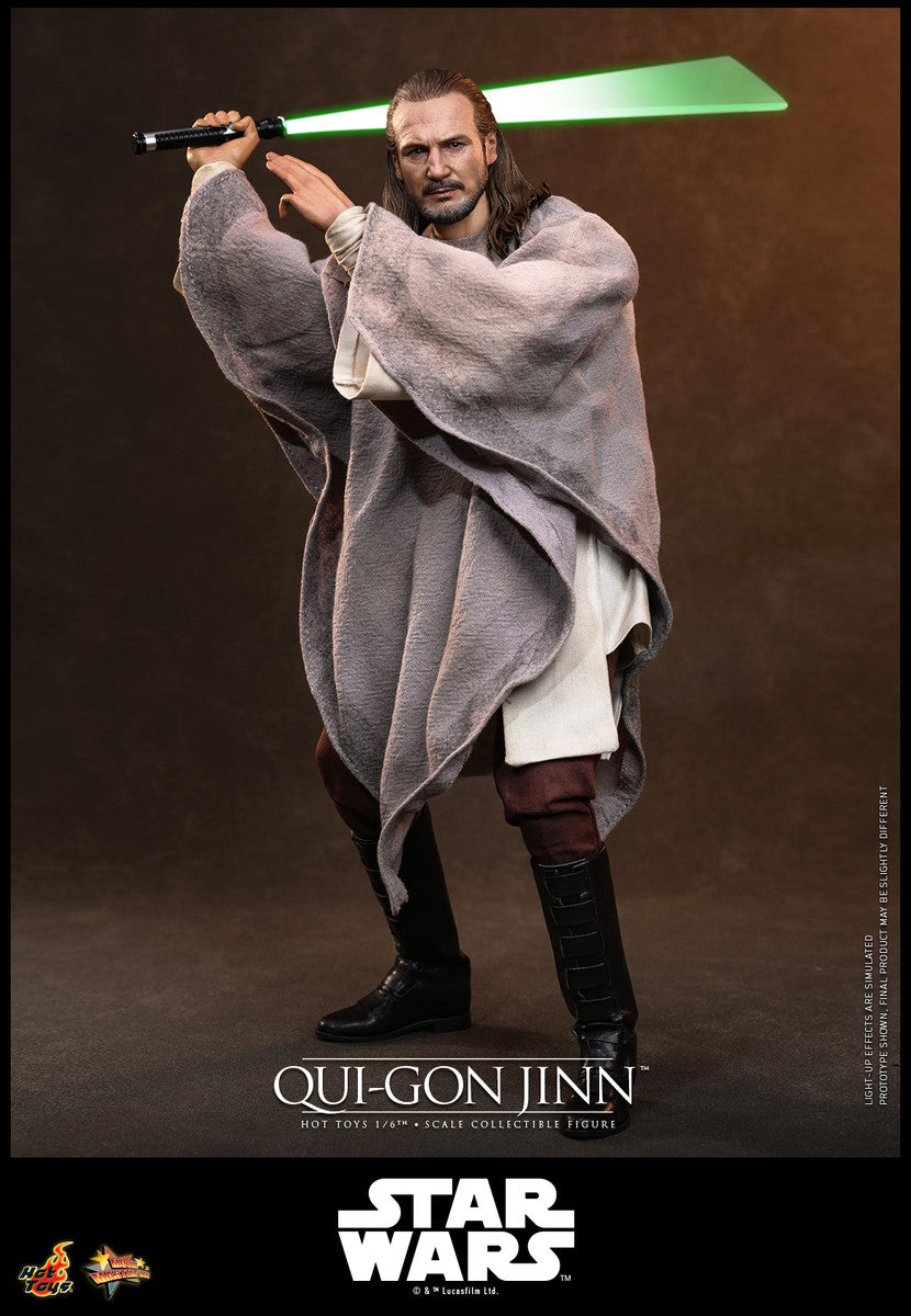 Preventa Figura Qui-Gon Jinn - Star Wars: The Phantom Menace marca Hot Toys MMS880 escala 1/6