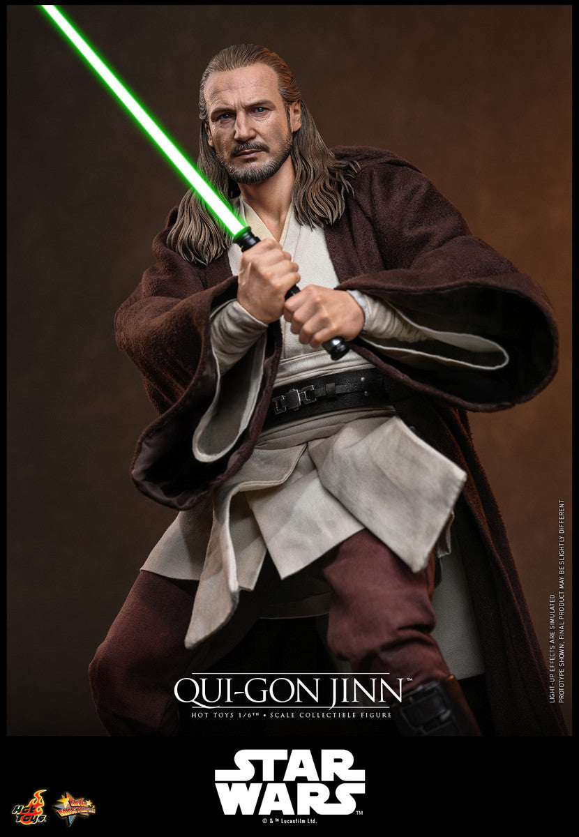 Preventa Figura Qui-Gon Jinn - Star Wars: The Phantom Menace marca Hot Toys MMS880 escala 1/6