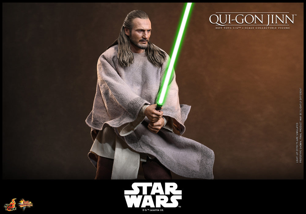 Preventa Figura Qui-Gon Jinn - Star Wars: The Phantom Menace marca Hot Toys MMS880 escala 1/6