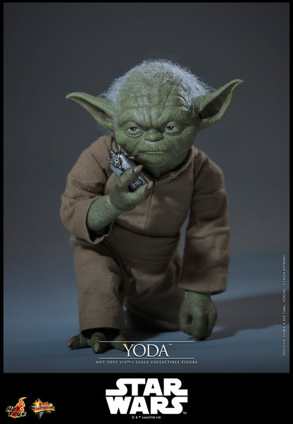Preventa Figura YODA - Star Wars: Revenge of the Sith marca Hot Toys MMS878 escala 1/6