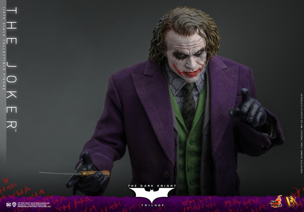 Preventa Figura The Joker - The Dark Knight Trilogy marca Hot Toys DX32 escala 1/6