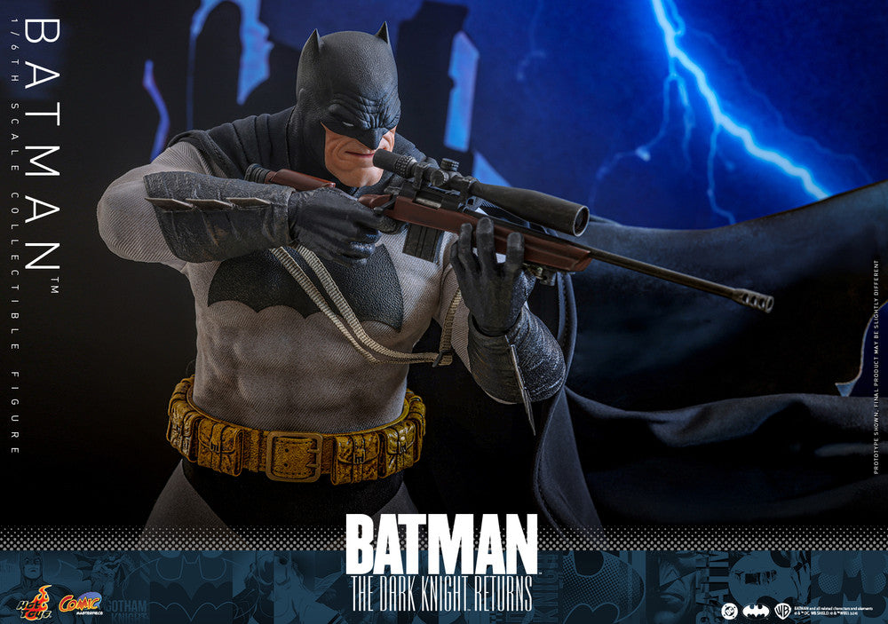 Preventa Figura BATMAN - The Dark Knight Returns marca Hot Toys CMS024 escala 1/6
